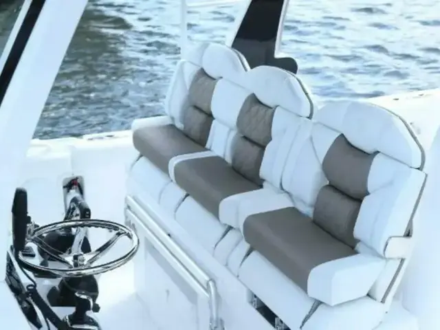 Edgewater boats 370CC