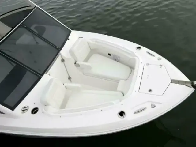 Edgewater boats 230CX