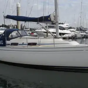 2007 Bavaria 30 Cruiser