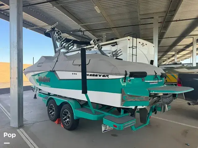 Malibu Wakesetter 23 MXZ