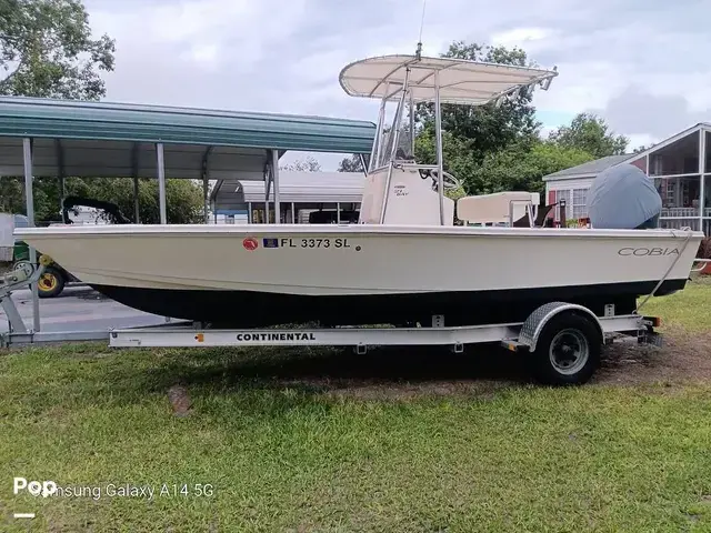 Cobia Boats 21 Bay