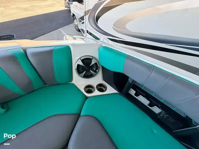 Malibu Wakesetter 23 MXZ