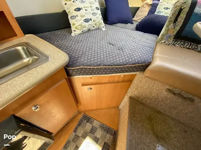 Bayliner Discovery 246