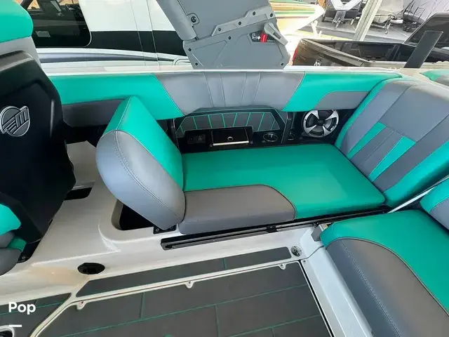 Malibu Wakesetter 23 MXZ