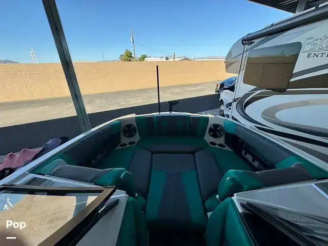 Malibu Wakesetter 23 MXZ