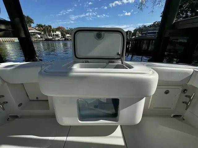 Jupiter Boats 38