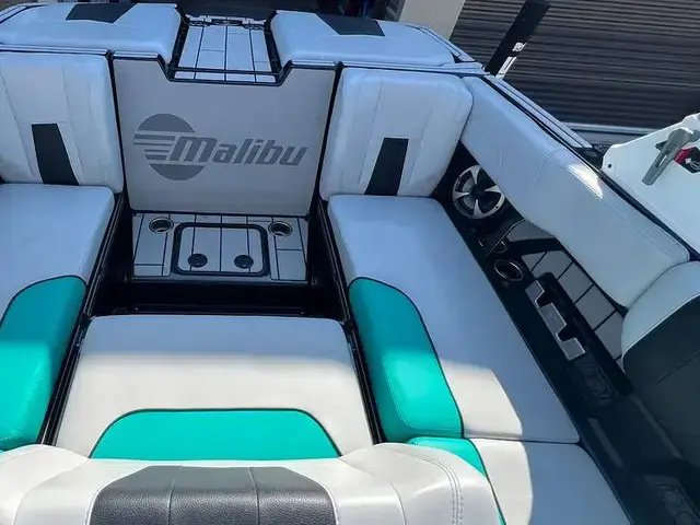 Malibu Wakesetter 23 MXZ