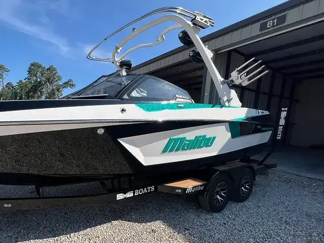 Malibu Wakesetter 23 MXZ