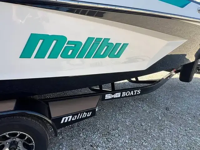 Malibu Wakesetter 23 MXZ