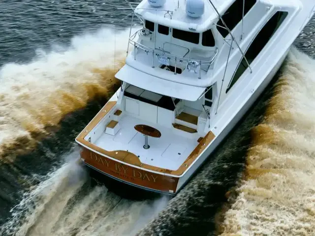 Ocean Yachts Enclosed Bridge Super Sport