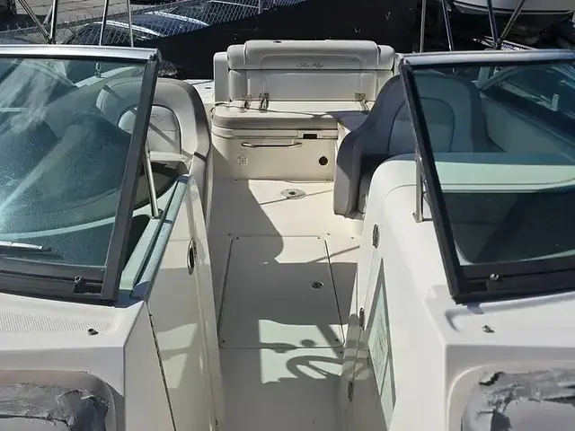 Sea Ray 260 Sundeck