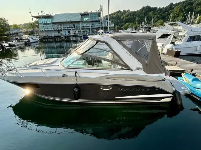 Monterey 295 Sport Yacht