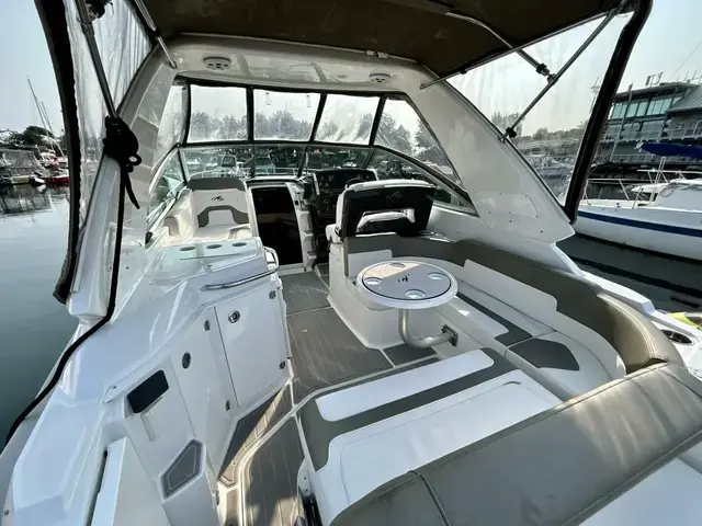 Monterey 295 Sport Yacht