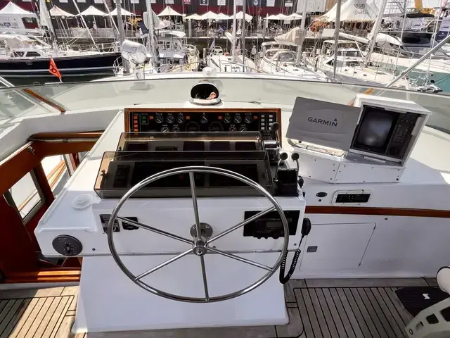 Tollycraft Pilothouse Motoryacht