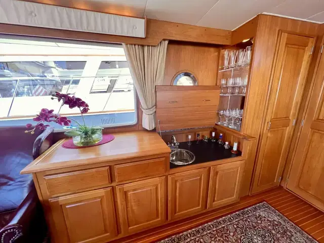 Tollycraft Pilothouse Motoryacht