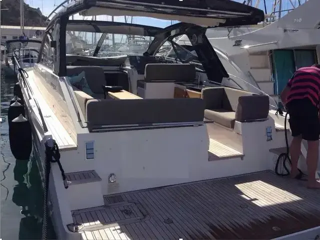 Sealine SC35