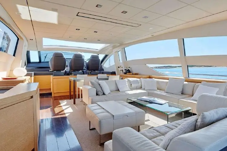 2009 Pershing 80