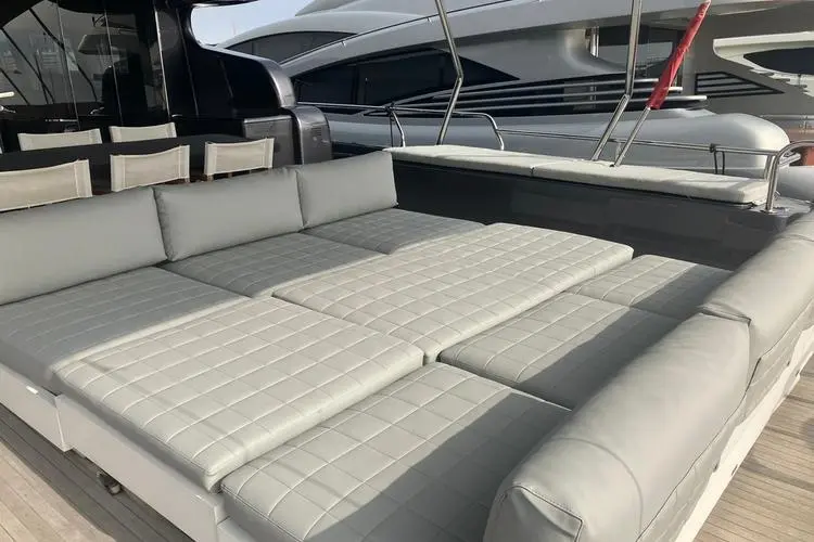 2008 Leopard 31 open