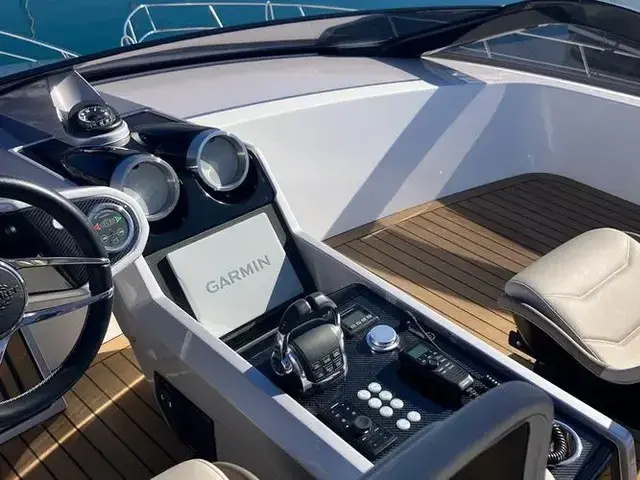 Sunseeker 65 SPORT YACHT