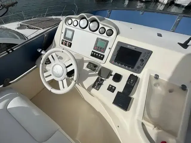 Azimut 50 fly