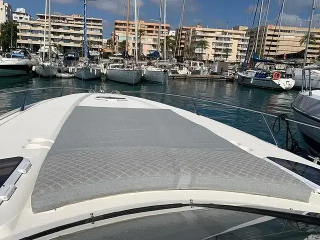 Sunseeker Superhawk 48