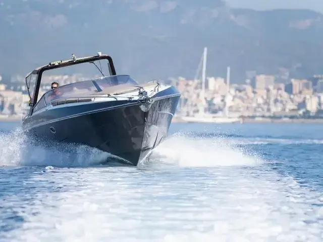 Sunseeker Thunderhawk 43