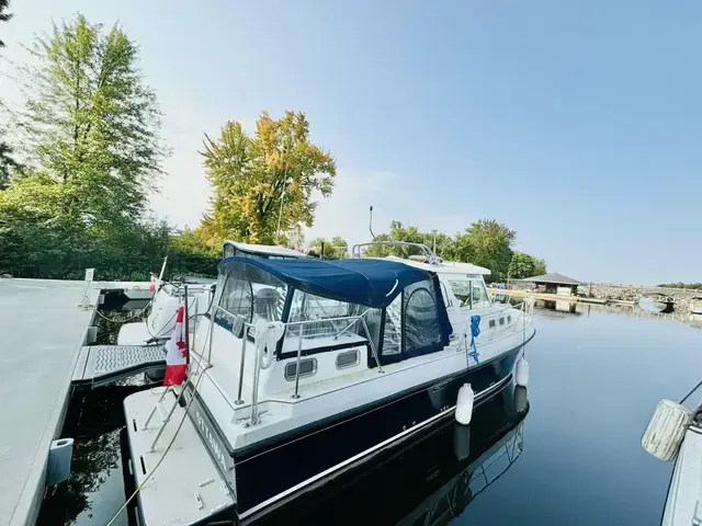 Albin Boats 30 Family Cruiser