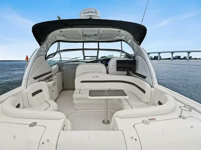 Sea Ray Sundancer 38