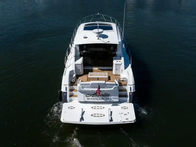 Cruisers Yachts 48 Cantius