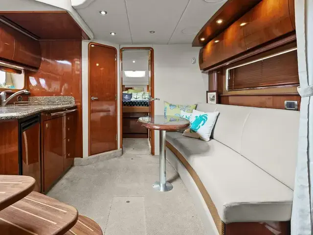 Sea Ray Sundancer 38