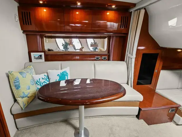 Sea Ray Sundancer 38