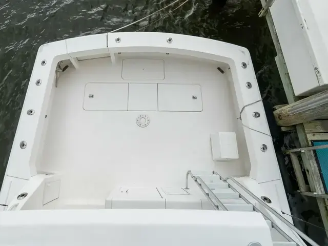 Viking 47 Convertible