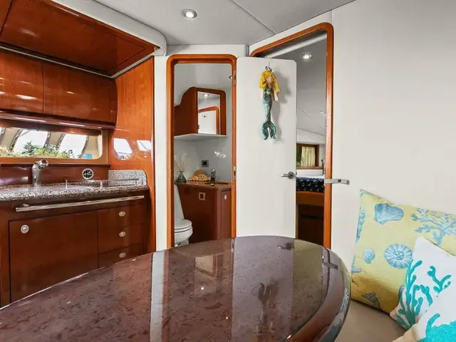 Sea Ray Sundancer 38