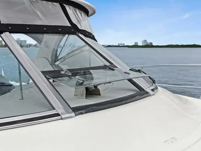 Sea Ray Sundancer 38