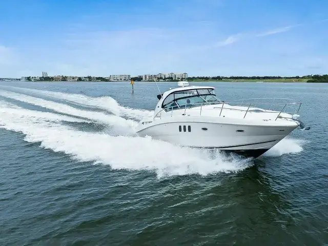 Sea Ray Sundancer 38