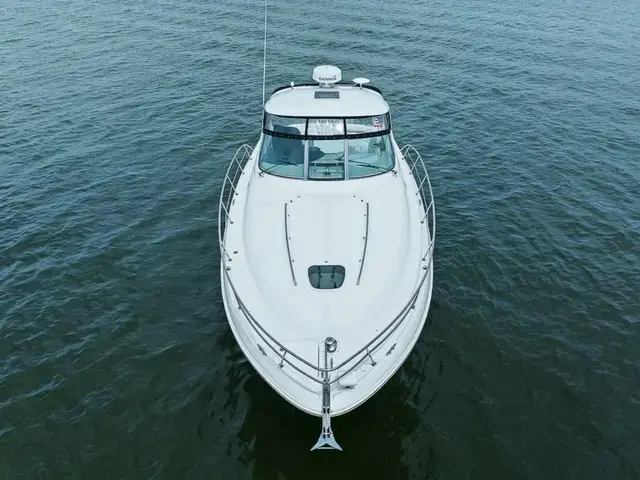 Sea Ray Sundancer 38