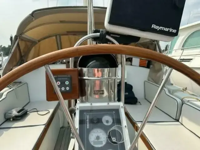 Little Harbor Aft Cockpit LH42