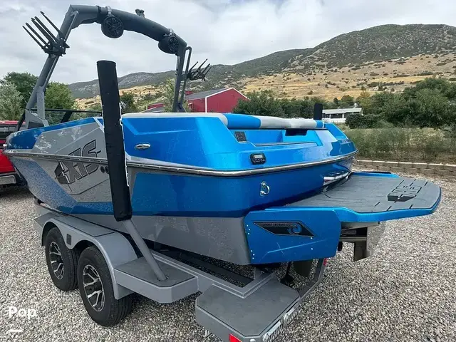 Axis Boats T22