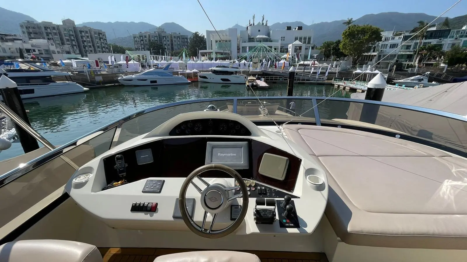 2010 Sunseeker 2010 80