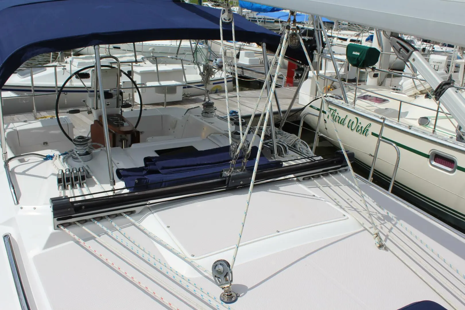 2012 Catalina 355