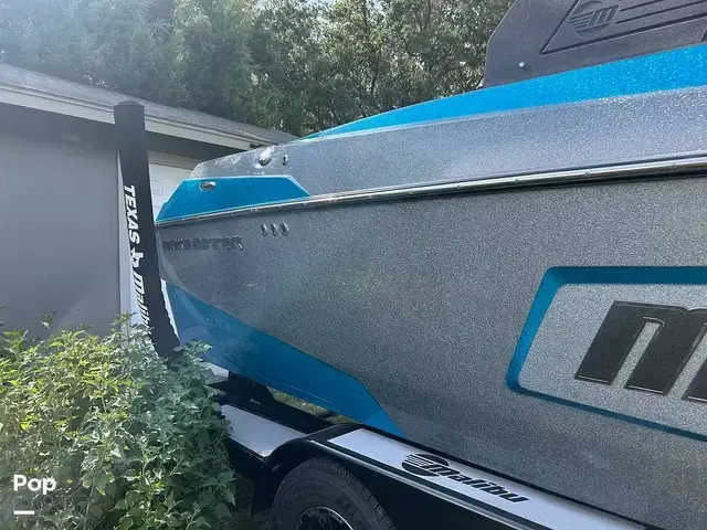 Malibu Wakesetter 23 LSV