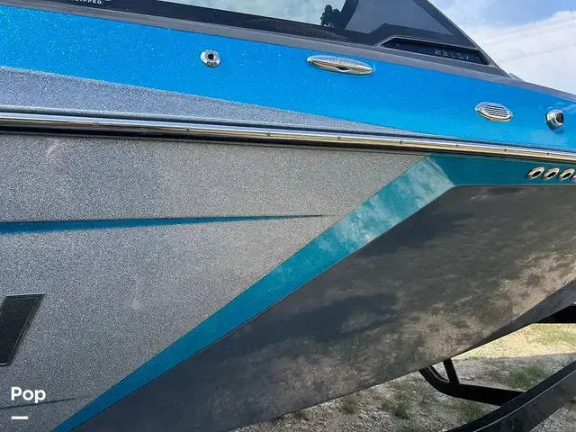 Malibu Wakesetter 23 LSV