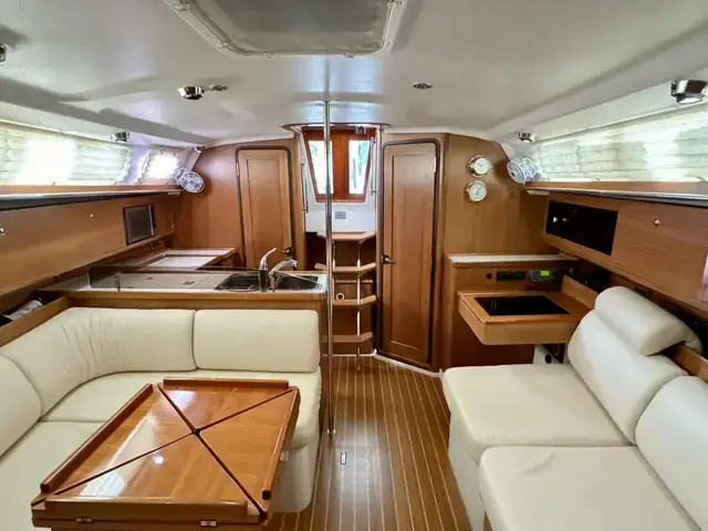 Catalina 355