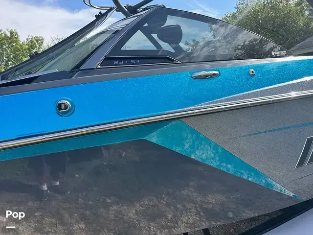 Malibu Wakesetter 23 LSV