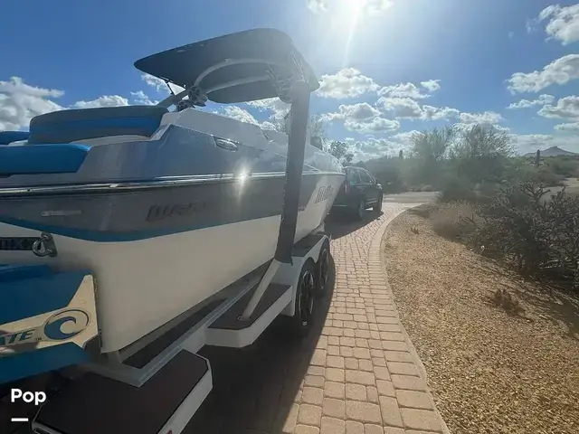 Malibu 22 MXZ