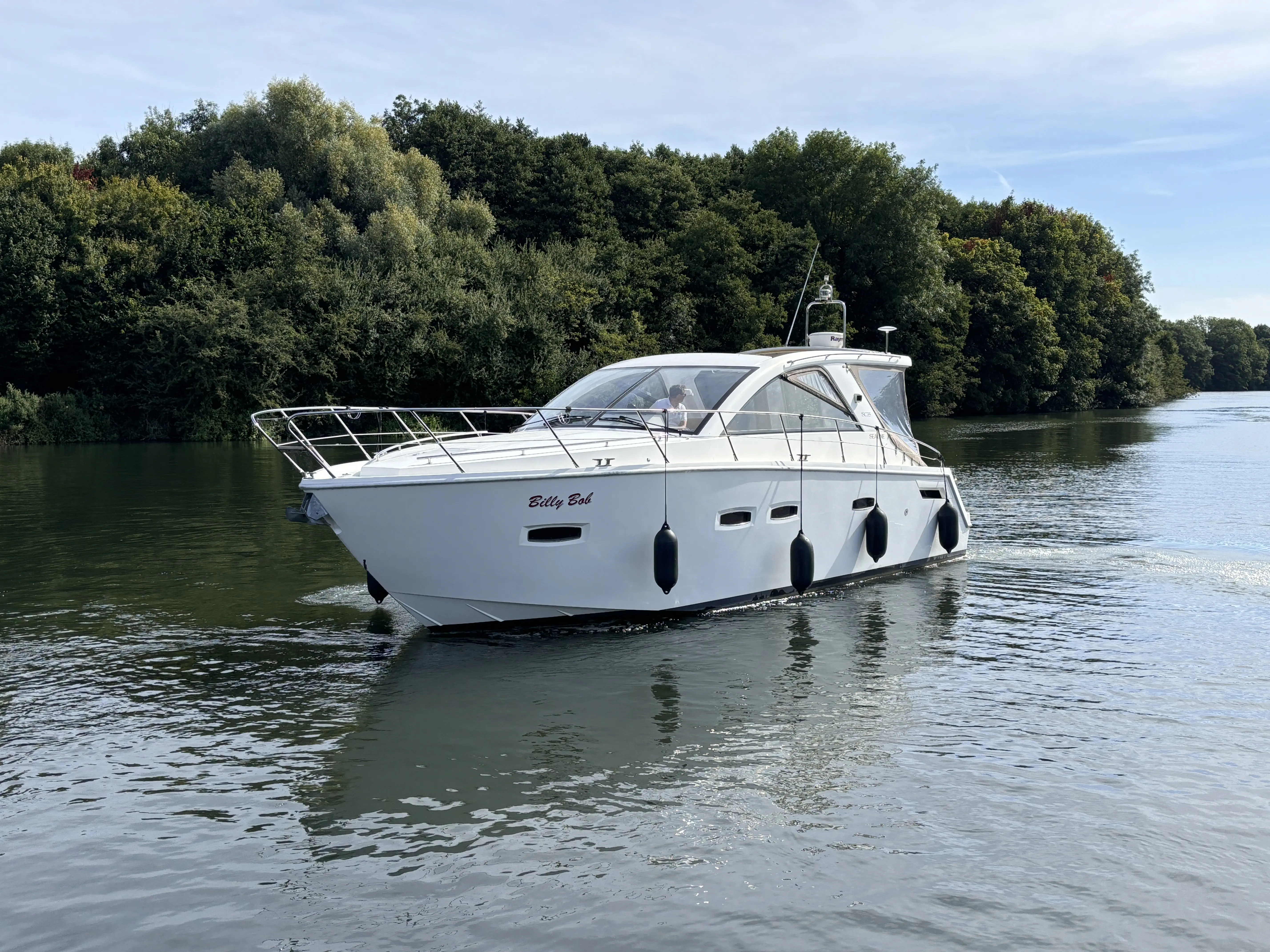 2011 Sealine sc 35