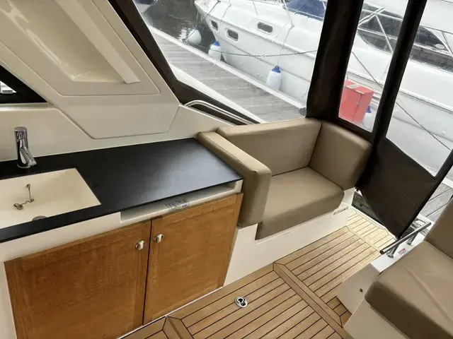 Sealine SC35