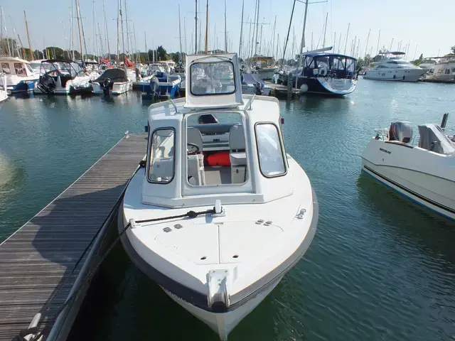 Orkney Boats 590TT