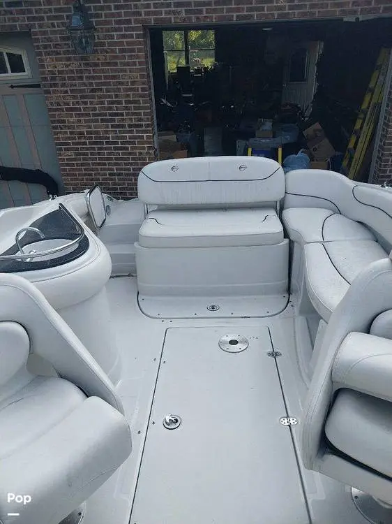 2005 Crownline 240 ex