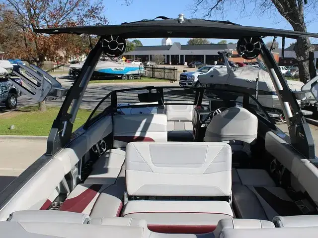 Malibu WAKESETTER 24 MXZ